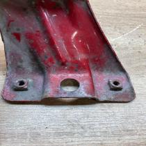 5K6821135   Fender mounting bracket Volkswagen Golf VI