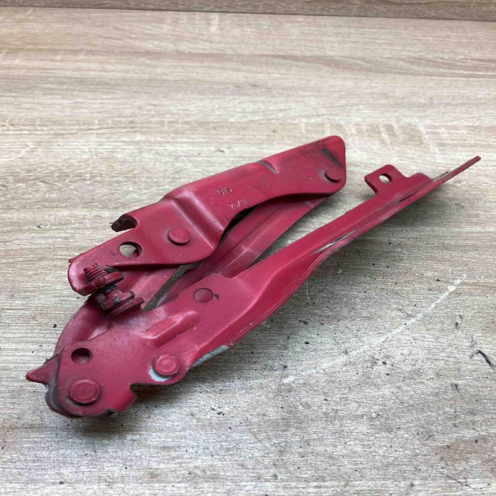 5K0823302C   Engine bonnet/hood hinges Volkswagen Golf VI