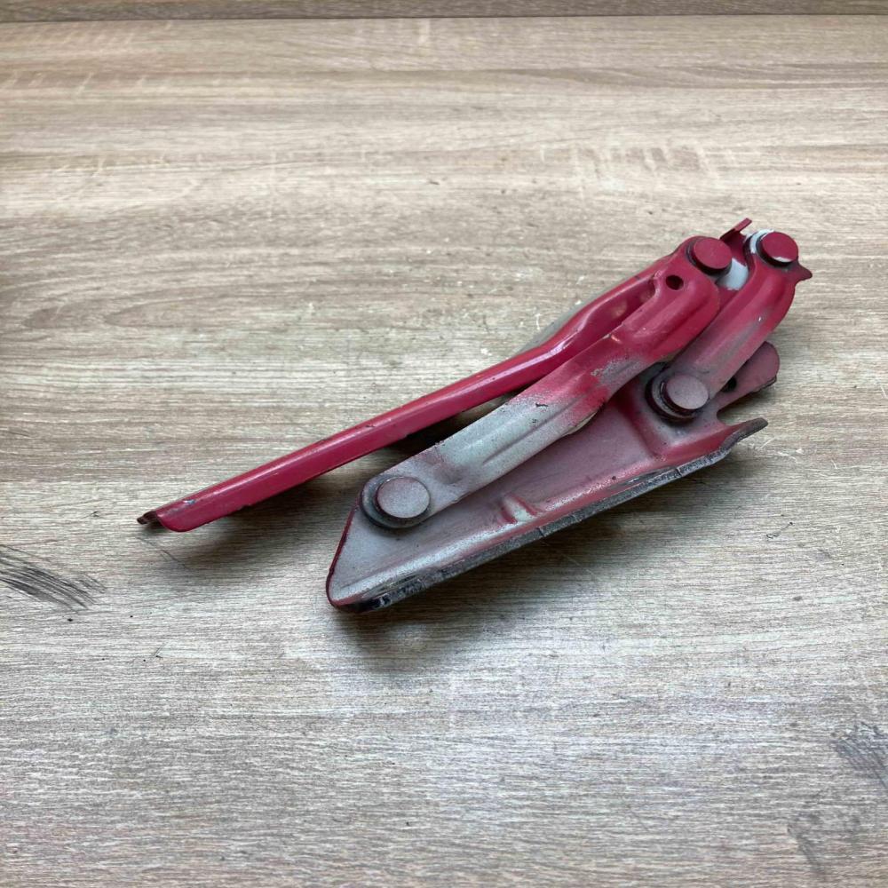 5K0823301C   Engine bonnet/hood hinges Volkswagen Golf VI