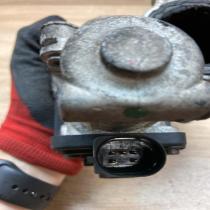 03G131501D 03G129637A  EGR valve Volkswagen PASSAT B5.5