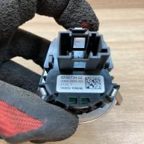 9250734 33933201 02 140426 Engine start stop button switch BMW 3 F30 F35 F31