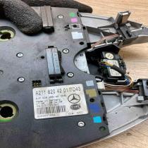 A2118204201 A2118250032  Front seat light Mercedes-Benz E W211