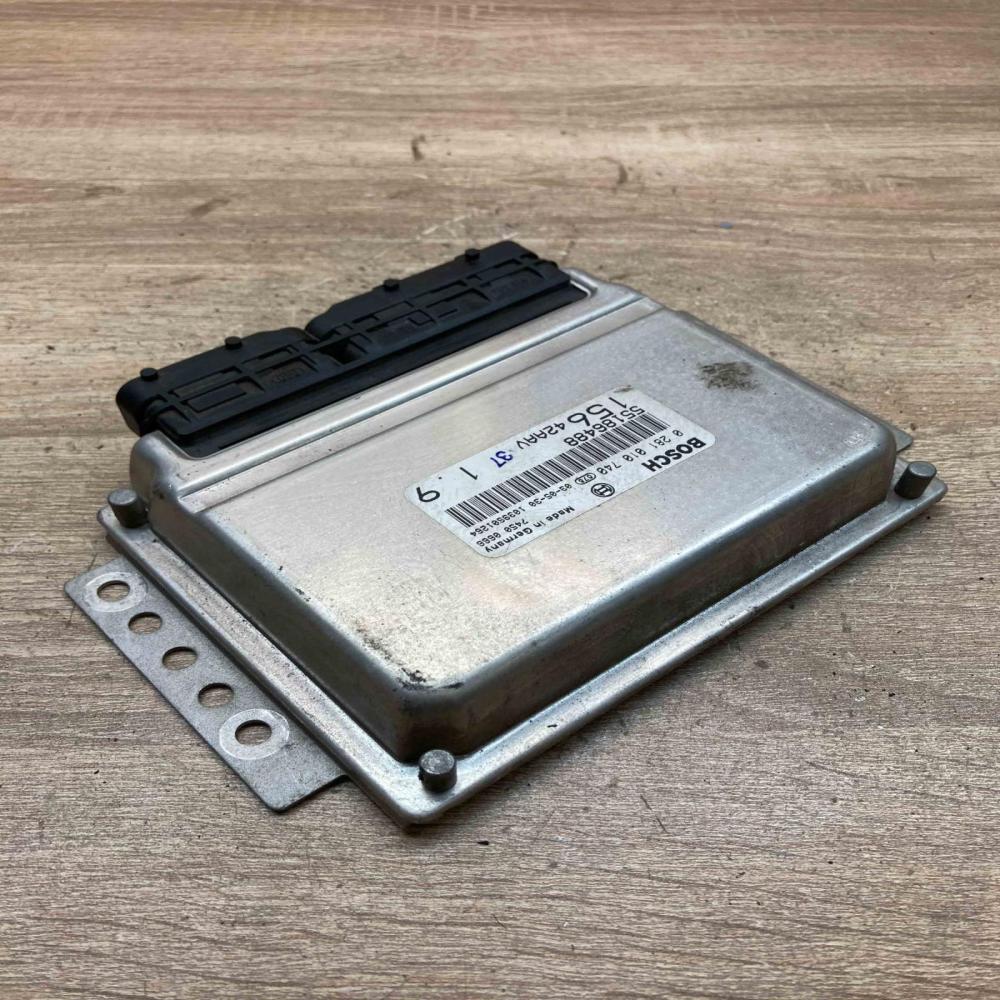 55186488 0281010740  Engine control unit/module ECU Alfa Romeo 156