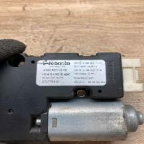 A1668200208   Sunroof motor/actuator Mercedes-Benz ML W166