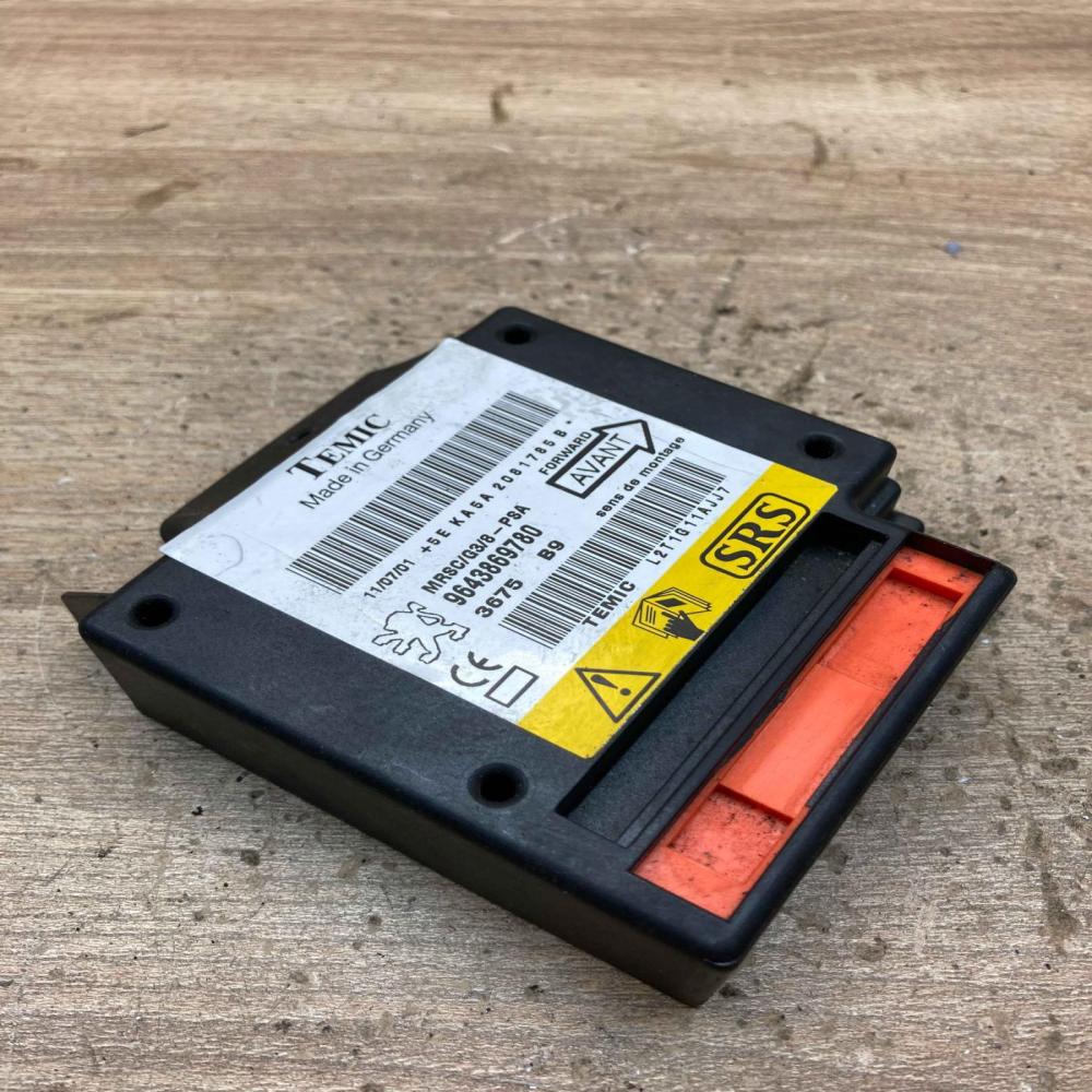 9643869780   Airbag control unit/module Peugeot 607