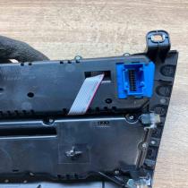 6831942   Climate control unit BMW X6 F16