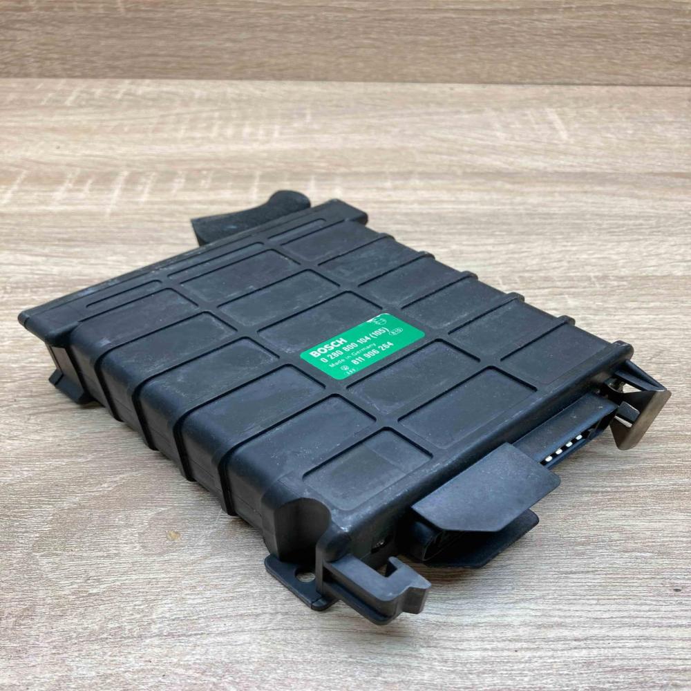 811906264 0280800104 105 Engine control unit/module ECU Audi 80 90 B3
