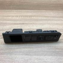 68485 9U000 P10971  Wing mirror switch Nissan Note (E11)
