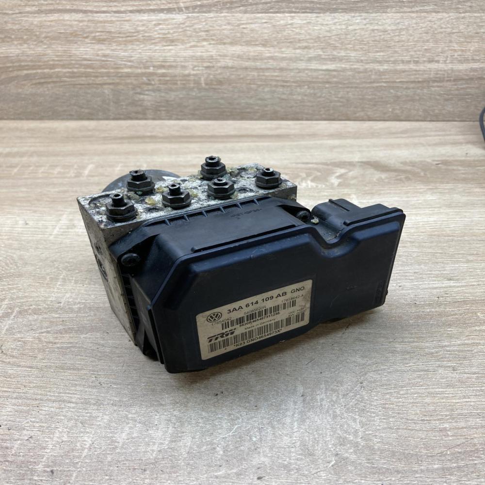 3AA614109AB   ABS Pump Volkswagen PASSAT B7