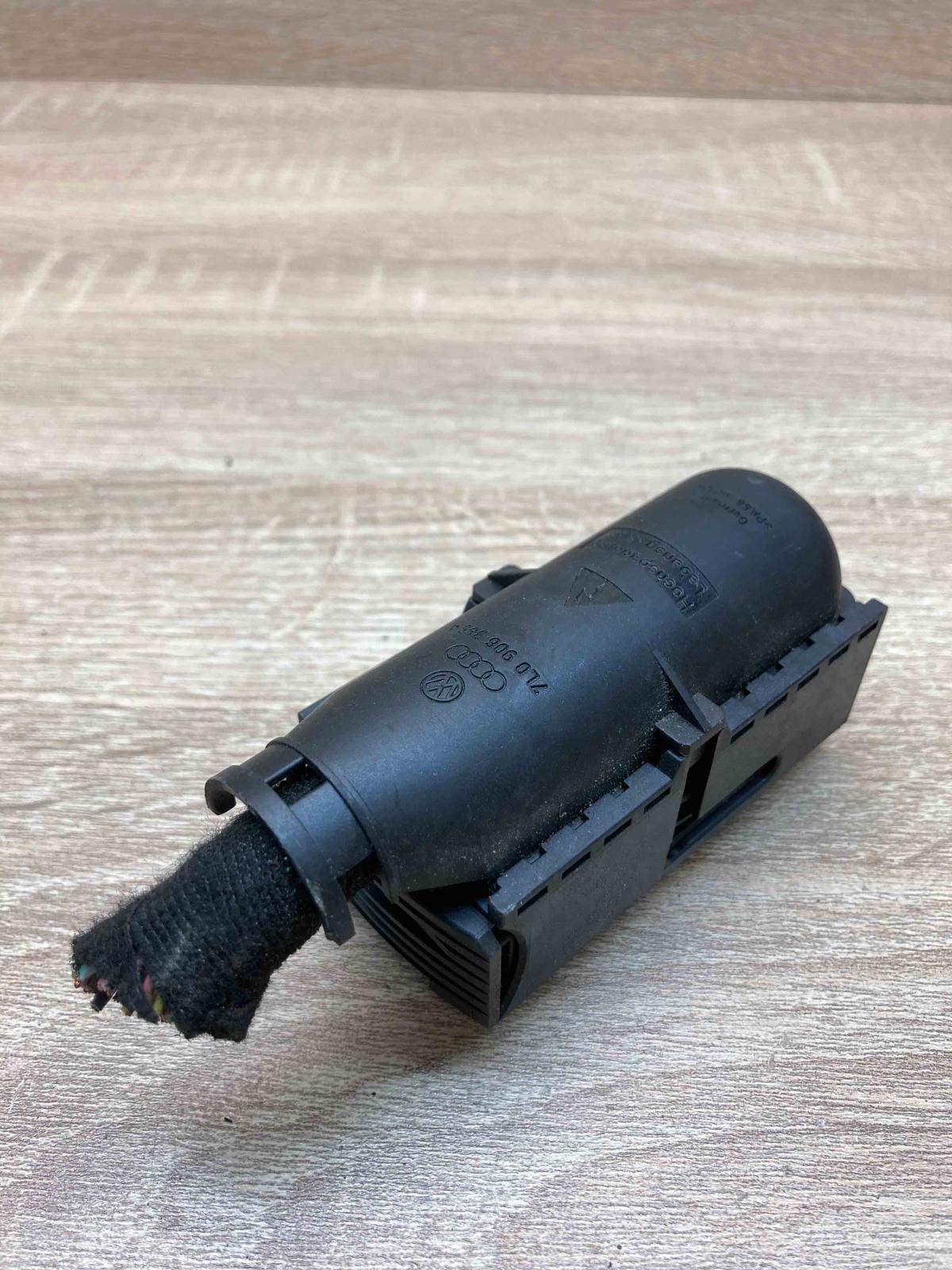 7L0906385A 1 1355125 1 Used Plug wire Volkswagen Tiguan