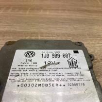 1J0909607 5WK4199 With Plug Airbag control unit/module Volkswagen PASSAT B5