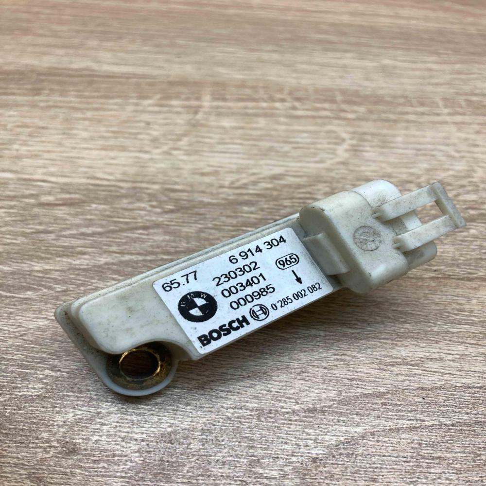 6914304 0285002082  Airbag deployment crash/impact sensor Mini One - Cooper R50