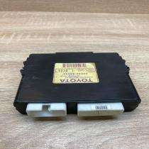 89222 48040 414814 10250  Door control unit/module Lexus RX 330 - 350 - 400H