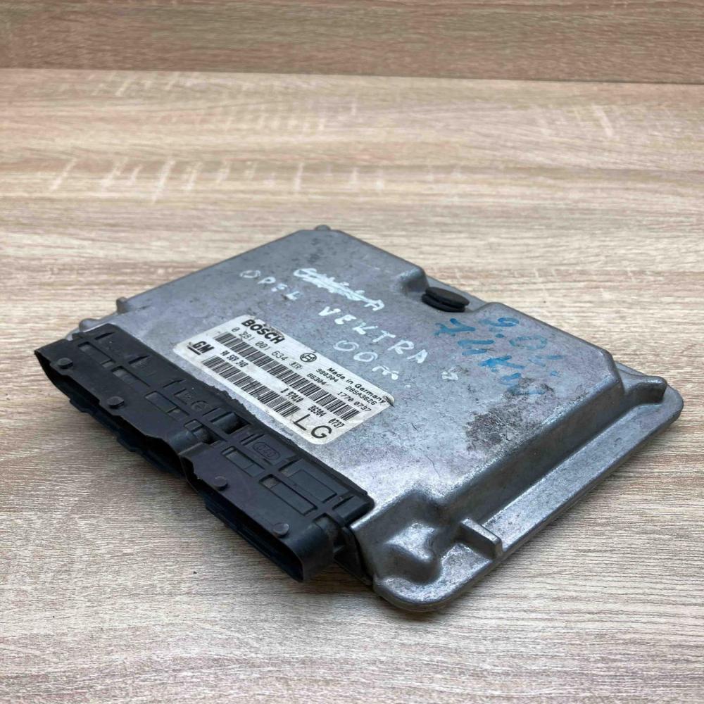90569348 0281001634 Used Engine control unit/module ECU Opel Astra J