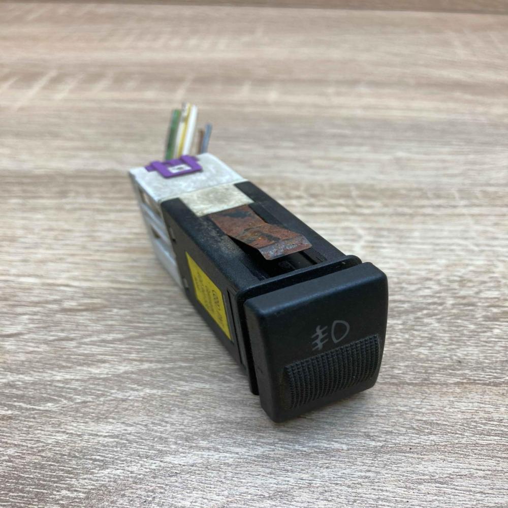 4D0941535  With Plug Fog light switch Audi A4 S4 B5 8D