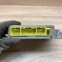 B30E57K30   Airbag control unit/module Mazda 323 F