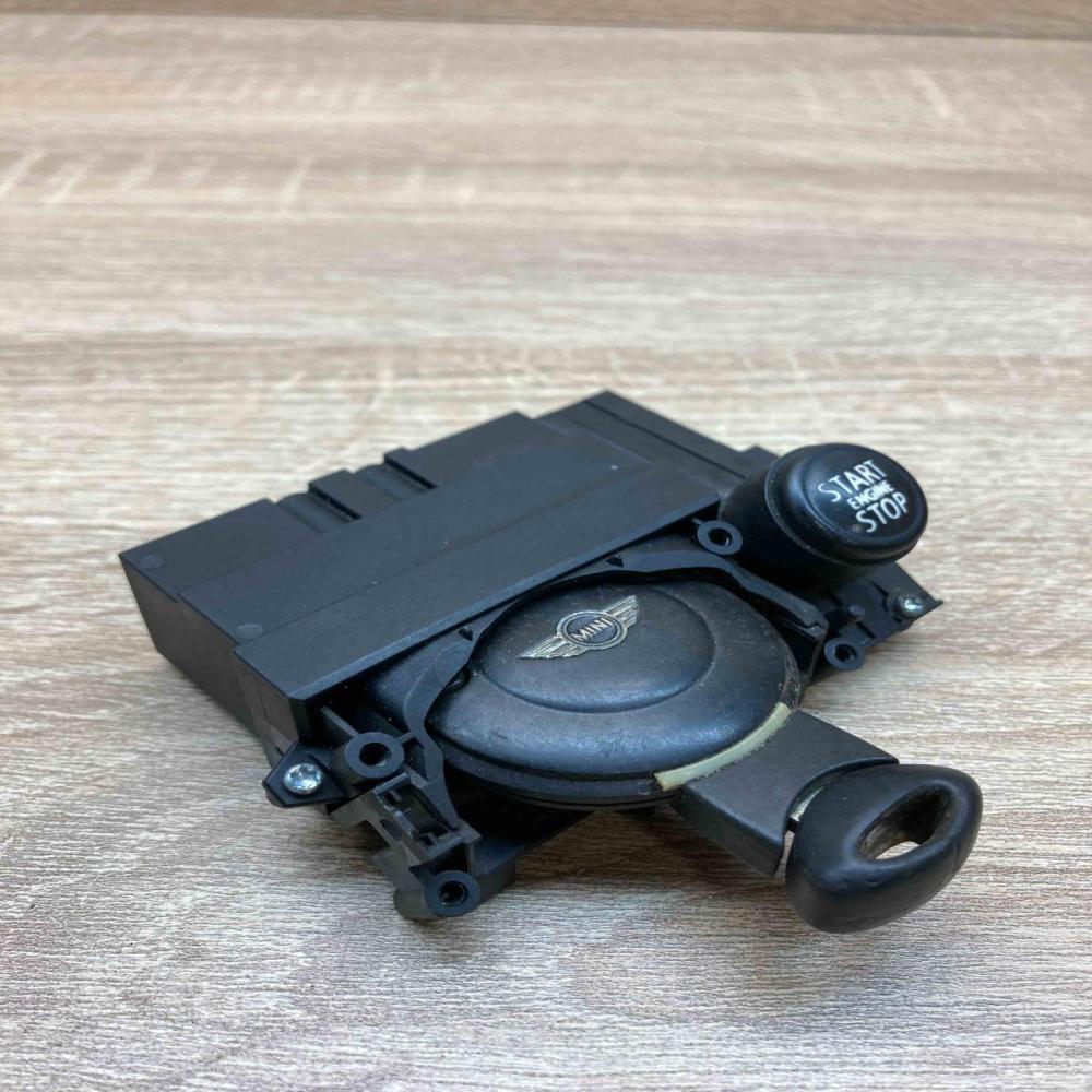 QC90241 90241  Start/Stop control module Mini One - Cooper Coupe R56