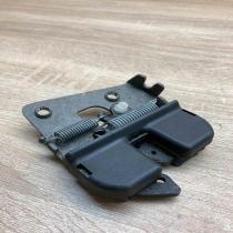 7112863 7119459  Seat back rest lock catch BMW 3 E90 E91