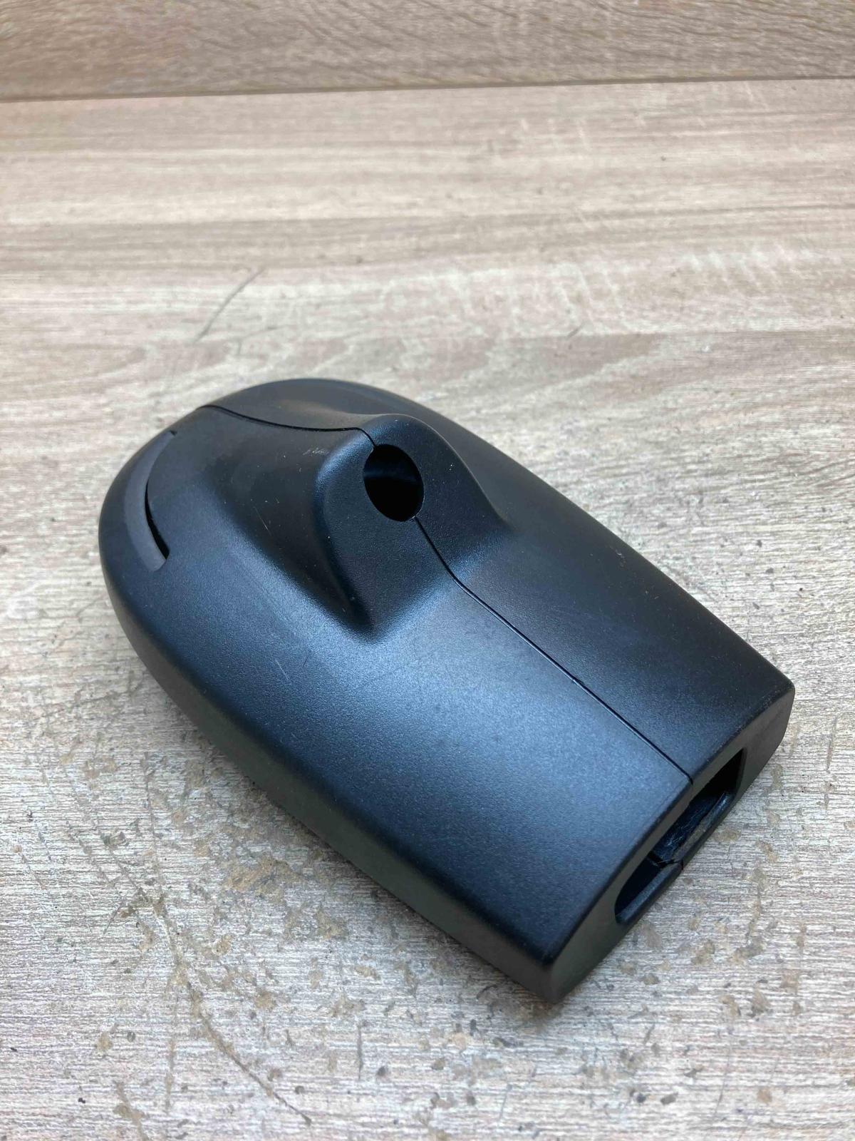 3C0858547 3C0858548  Rearview mirror trim Volkswagen PASSAT B6