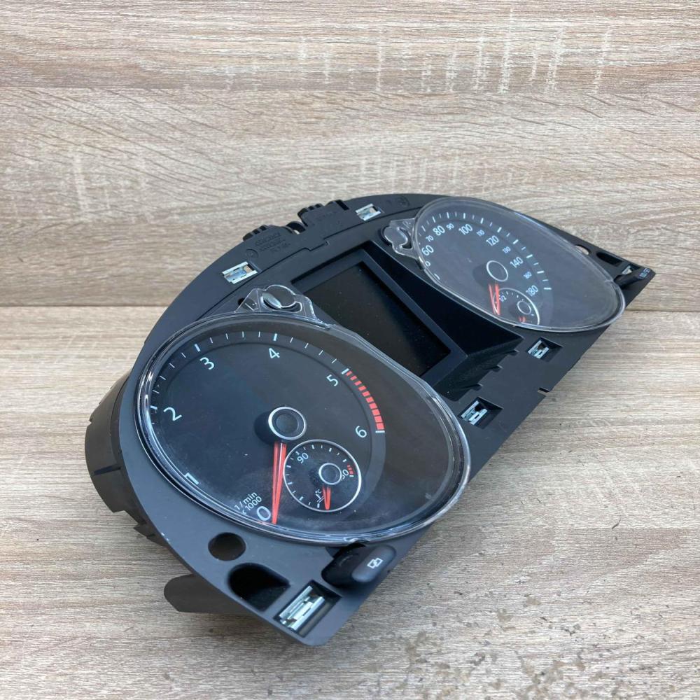 3C8920970S  RHD Speedometer (instrument cluster) Volkswagen Scirocco