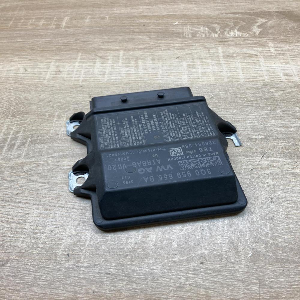 3Q0959655BA   Airbag control unit/module Volkswagen PASSAT B8