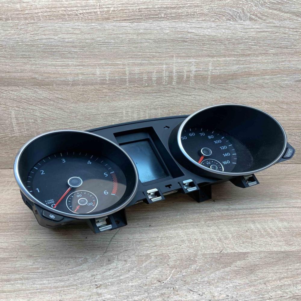 5K0920972A A2C53345492  Speedometer (instrument cluster) Volkswagen Golf VI