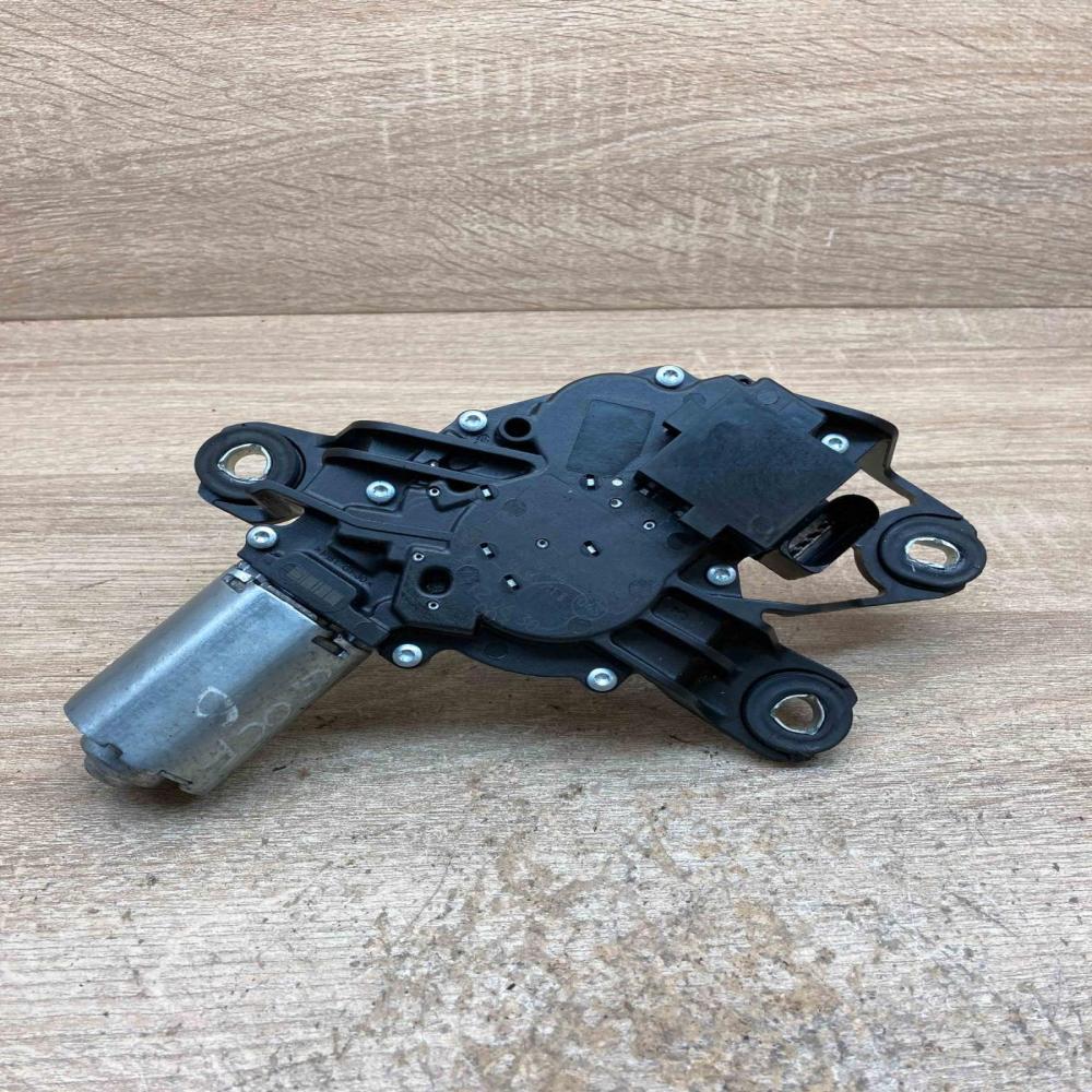0390201216 5K6955711B  Rear door window regulator motor Volkswagen Sharan