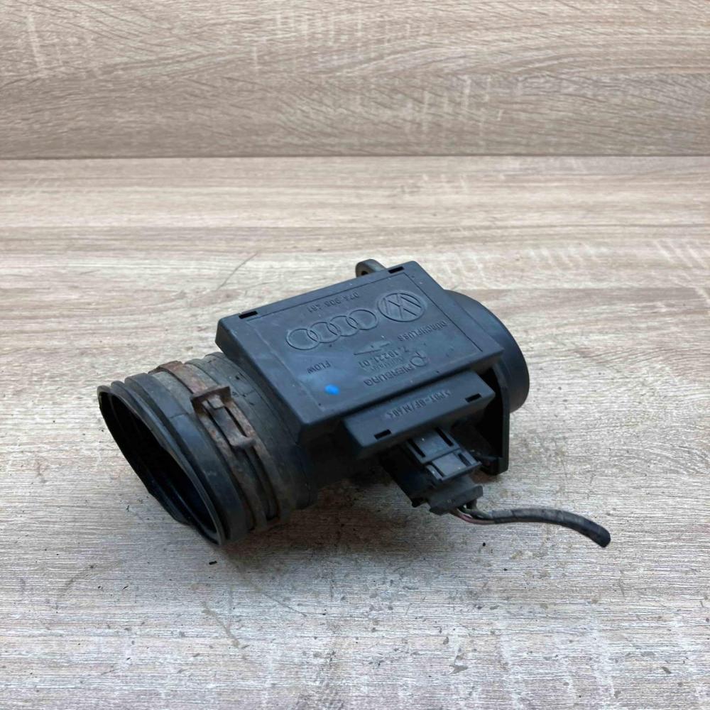 074906461 Used  Mass air flow meter Volkswagen PASSAT B6