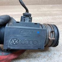 074906461 Used  Mass air flow meter Volkswagen PASSAT B6