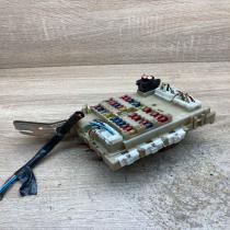 PP T30 M10   Fuse module Nissan Almera Tino