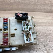 PP T30 M10   Fuse module Nissan Almera Tino