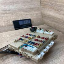 PP T30 M10   Fuse module Nissan Almera Tino