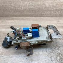 24350 4U100 0811002  Fuse module Nissan Almera Tino