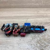 8L0941822A   Fuse module Audi A8 S8 D2 4D