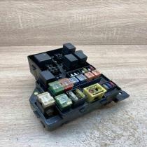 1342 Fuse Box PA66  Fuse module Mazda 626