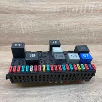 357937039   Fuse module Volkswagen Transporter - Caravelle T4