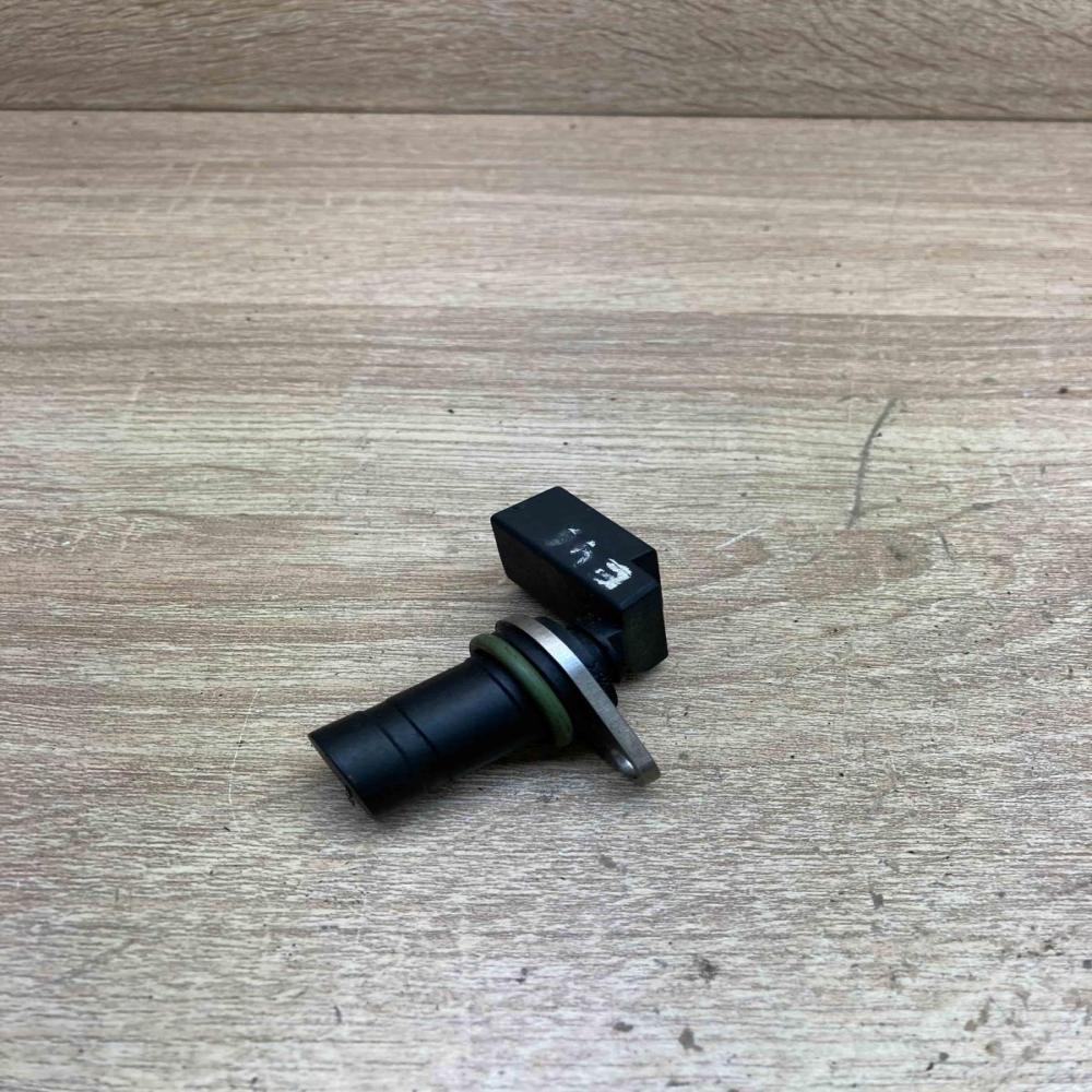 1709616 2920007  Crankshaft position sensor BMW X3 E83
