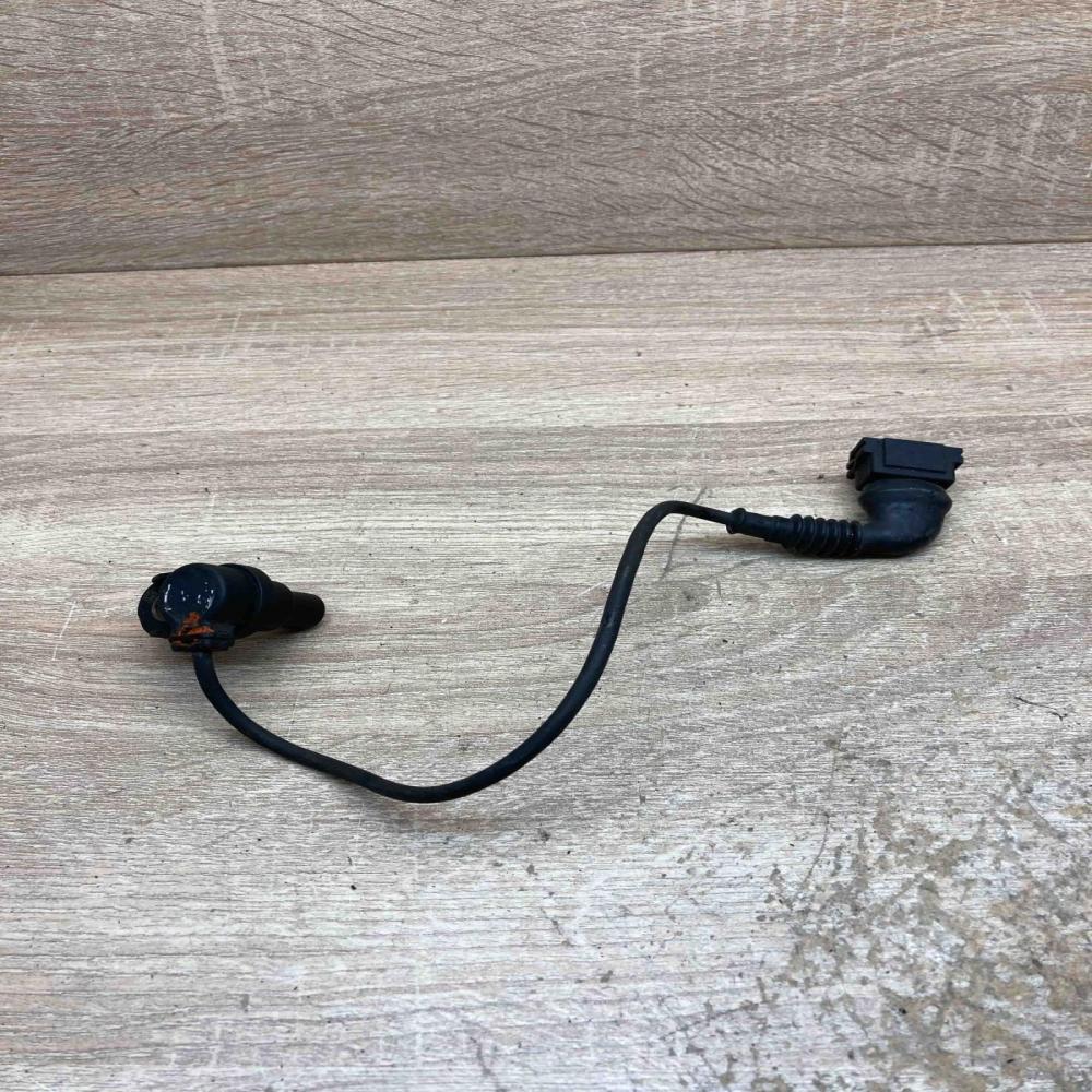 7506926   Camshaft position sensor BMW 5 E60 E61