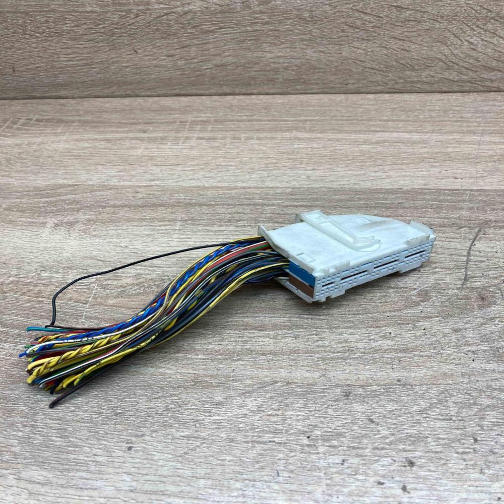 8387234   Plug wire BMW 5 E60 E61