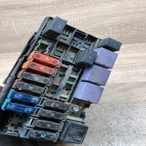 8200003059 318003100  Fuse module Renault Laguna II