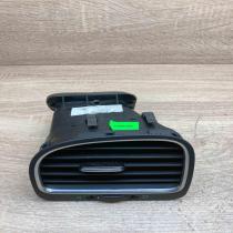 5K0819709 5K0819729D  Dashboard side air vent grill/cover trim Volkswagen Golf V