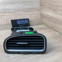 5K0819709 5K0819729D  Dashboard side air vent grill/cover trim Volkswagen Golf V