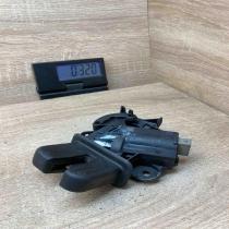 4F5827505C   Tailgate/trunk/boot lock/catch/latch Volkswagen PASSAT B6