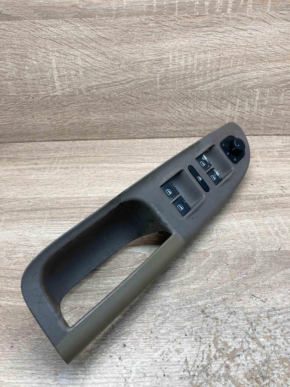 3C1867171 Brown  Electric window control switch Volkswagen PASSAT B6