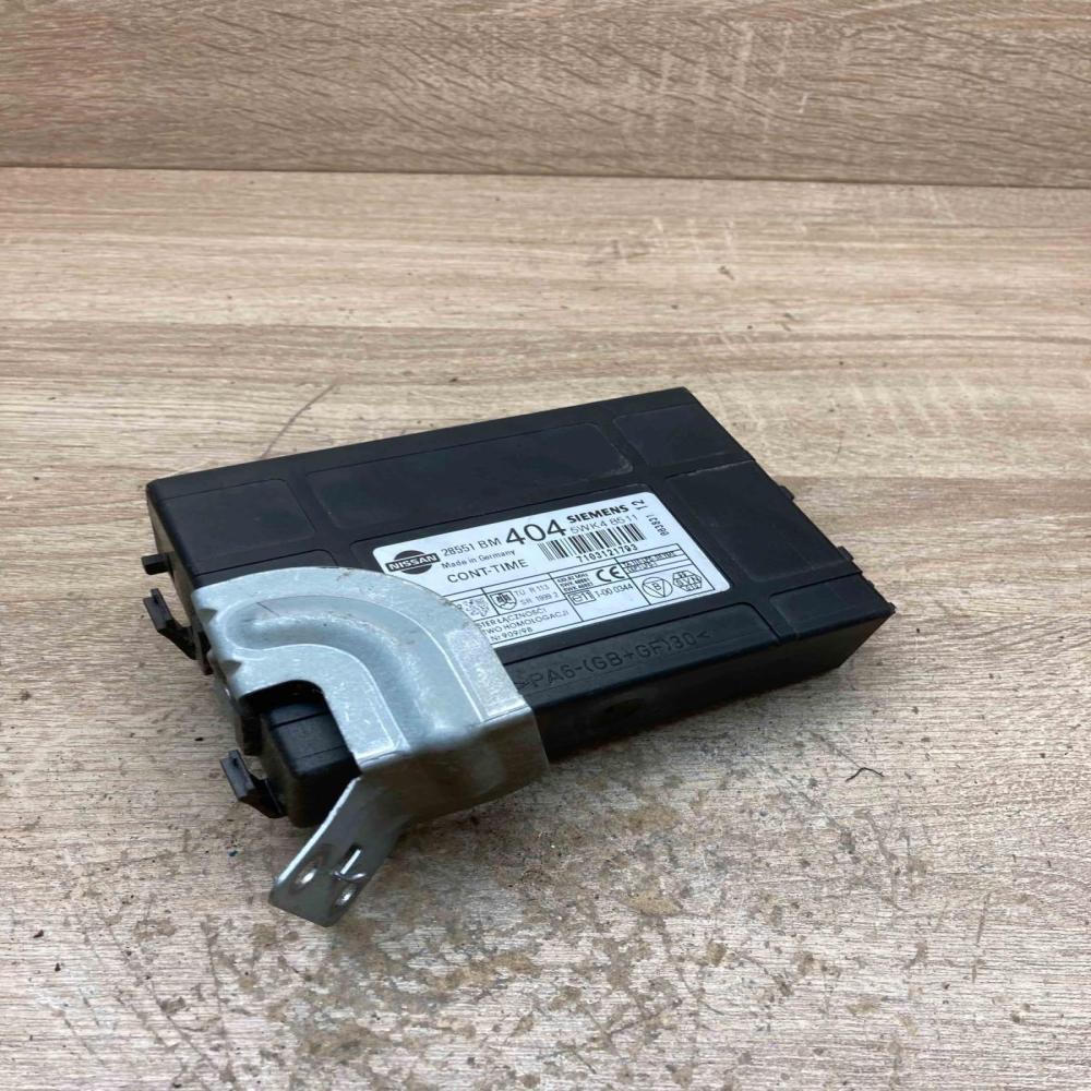 28551 BM404 5WK48511  Comfort/convenience module Nissan Almera Tino