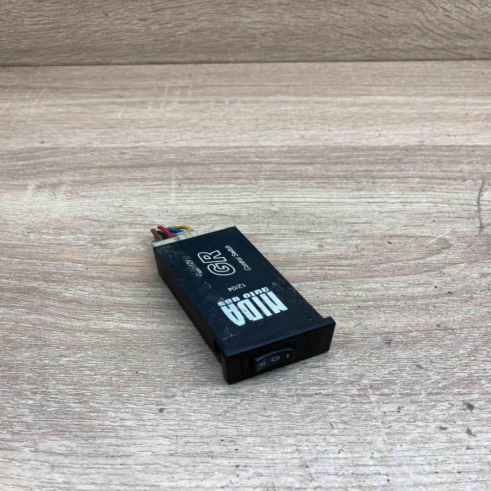 NIDA Auto Gas Switch 12 04 GR  Other switches/knobs/shifts Ford Focus