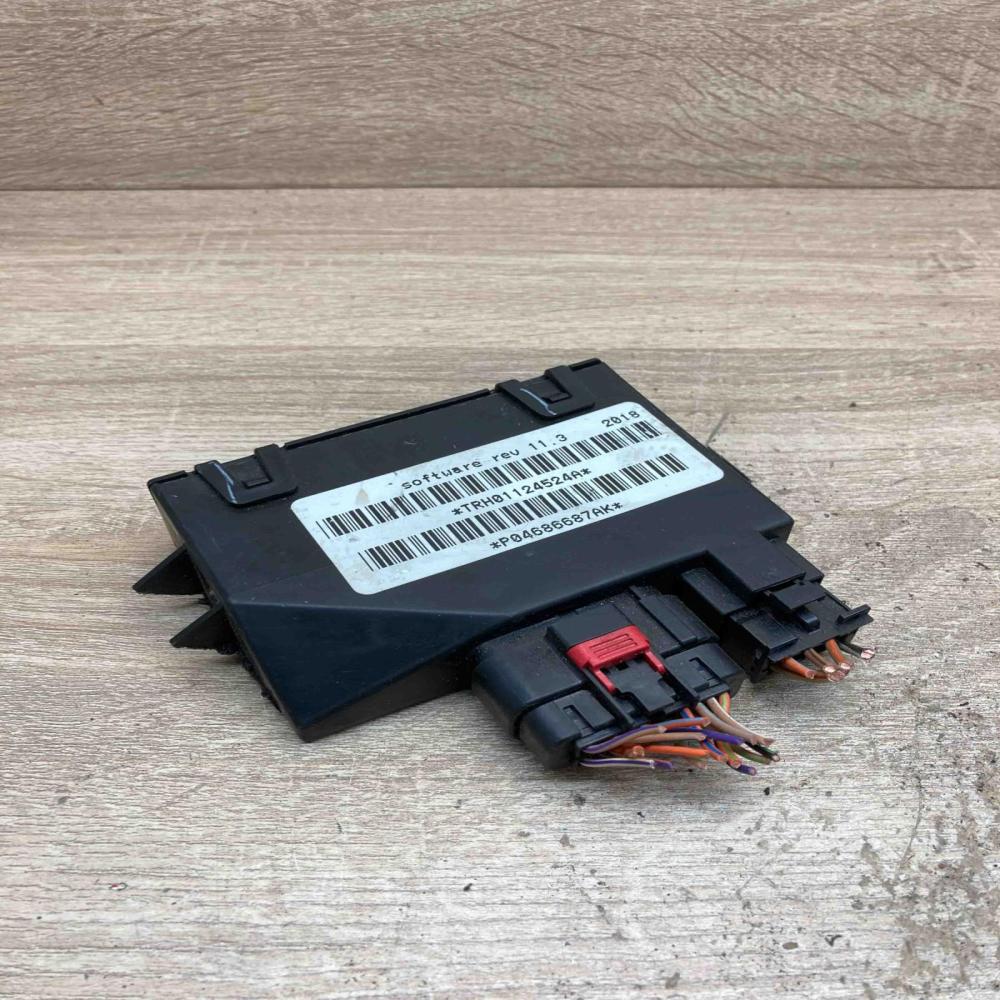 P04686687AK TRH0112454A  Sliding door control unit/module Chrysler Voyager