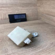 89741 0D020 73673212  Door control unit/module Toyota Yaris