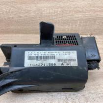 9642711580 A 01  Fuse module Peugeot 206