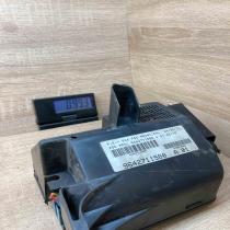9642711580 A 01  Fuse module Peugeot 206